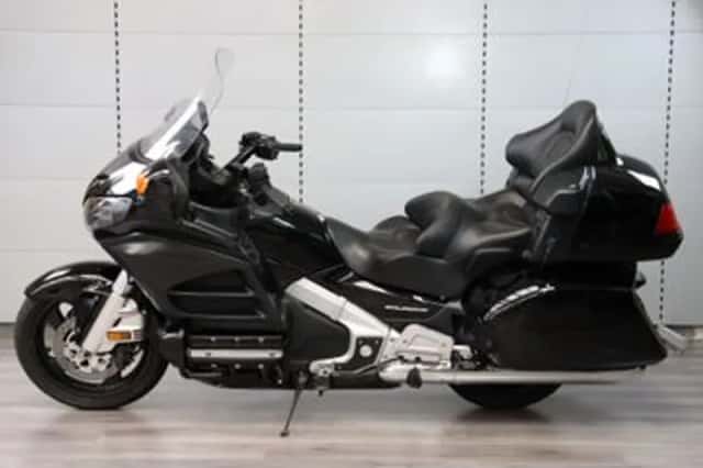 Honda GL 1800 Goldwing (2013) thumbnail 4