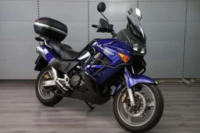 Honda XL 1000 V Varadero (2005) thumbnail 2
