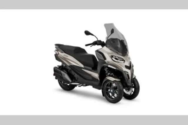 Piaggio MP3 400 HPE (2024) thumbnail 1
