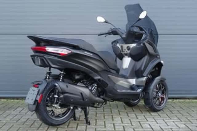 Piaggio MP3 530 HPE Exclusive (2026) thumbnail 3