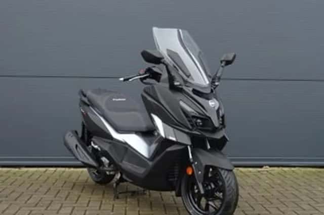 SYM Cruisym 300 (2024) thumbnail 1