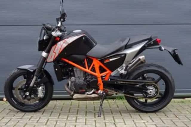 KTM 690 Duke (2012) thumbnail 4