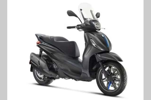 Piaggio Beverly 400 (2026) thumbnail 2