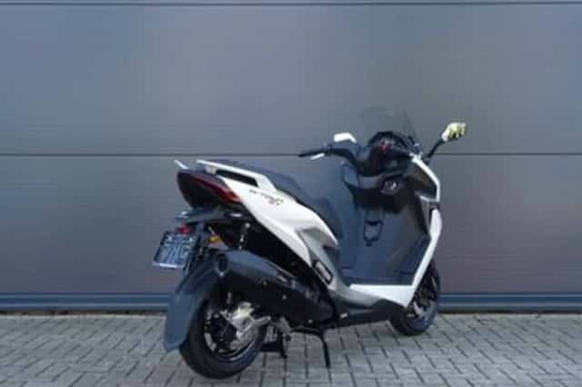 Kymco X-town ST 250I (2026) thumbnail 3