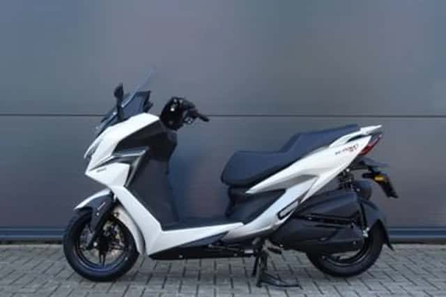 Kymco X-town ST 250I (2026) thumbnail 4