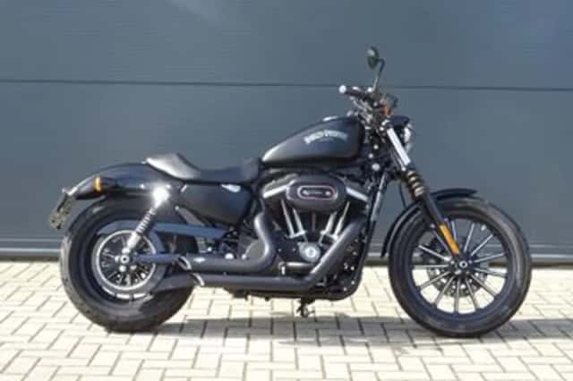 Harley-Davidson Sportster (2013) thumbnail 2