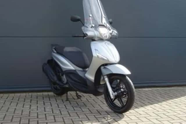 Piaggio Beverly 350 Sport (2018) thumbnail 1