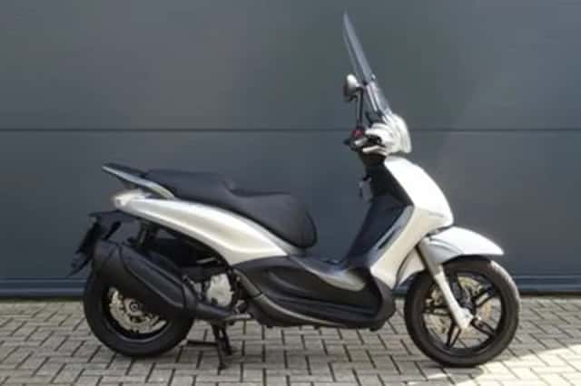 Piaggio Beverly 350 Sport (2018) thumbnail 2