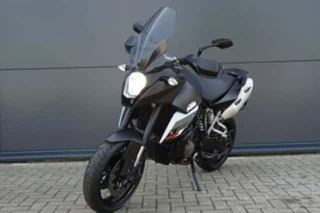KTM 990 Supermoto T (2009) thumbnail 5