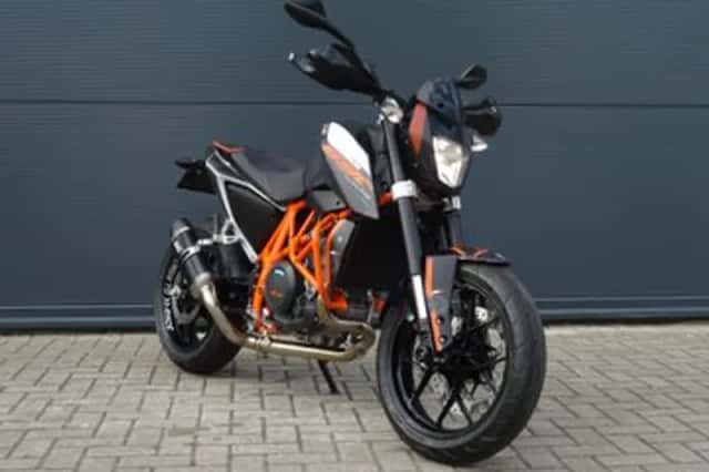 KTM 690 Duke (2014) thumbnail 1