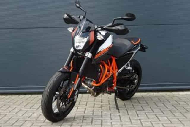 KTM 690 Duke (2014) thumbnail 5