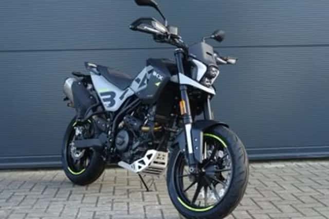 Benelli BKX 300 S (2026) thumbnail 1