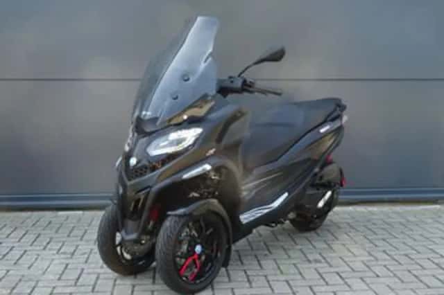 Piaggio MP3 400 HPE Sport (2025) thumbnail 5
