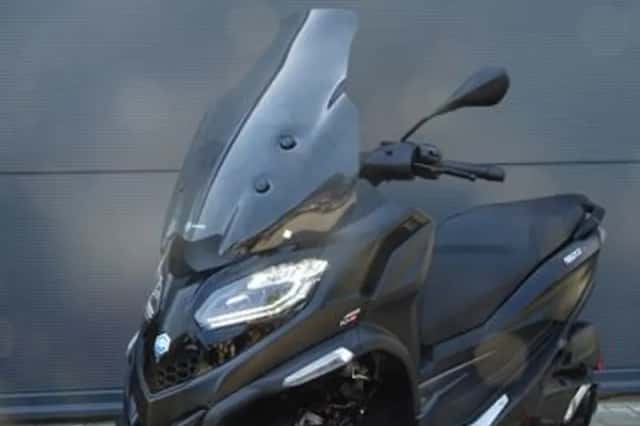Piaggio MP3 400 HPE Sport (2025) thumbnail 6
