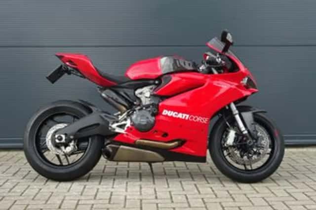 Ducati Panigale 959 (2018) thumbnail 2