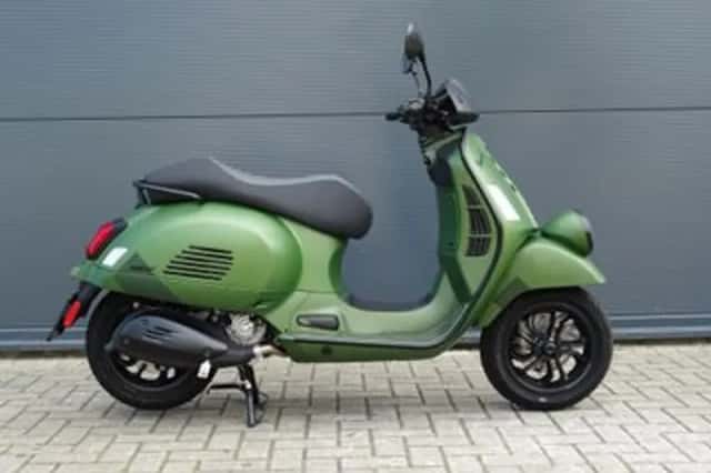 Vespa GTV 310 (2026) thumbnail 2