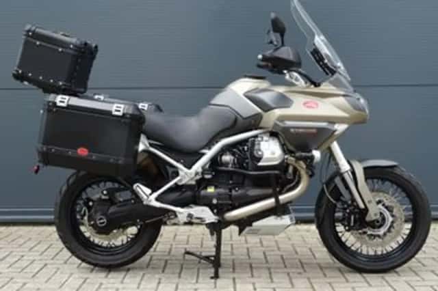 Moto Guzzi Stelvio 1200 8V (2011) thumbnail 2