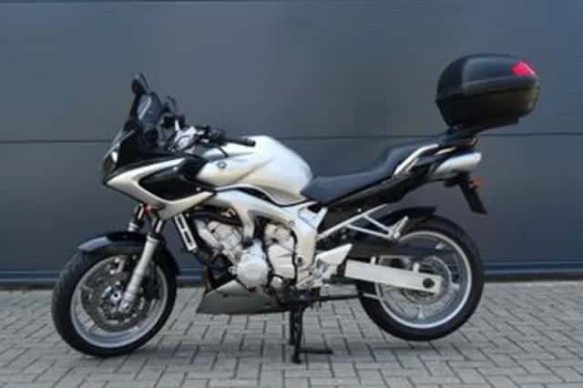Yamaha FZ6 S2 (2004) thumbnail 5