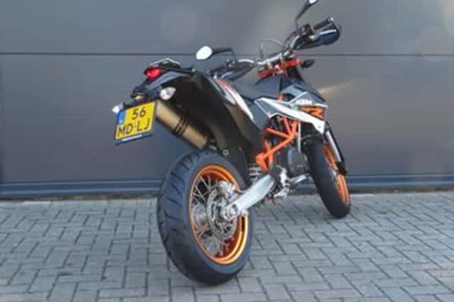 KTM 690 SMC R (2013) thumbnail 2