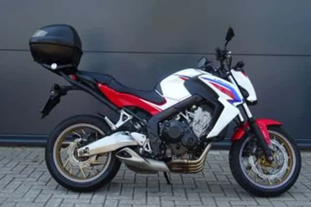 Honda CB650F (2014) thumbnail 2