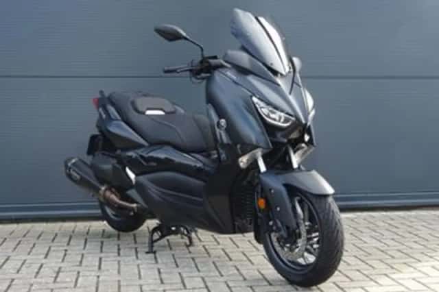 Yamaha XMAX 400 (2019) thumbnail 1