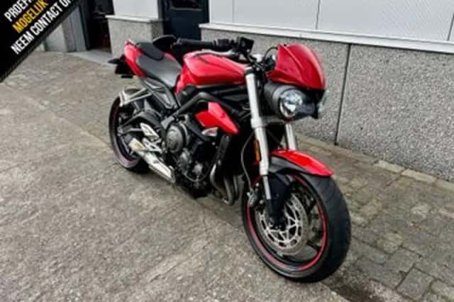 Triumph Street Triple (2019) thumbnail 3