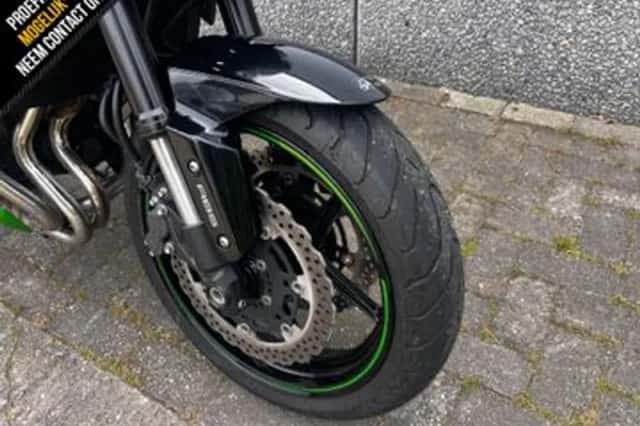 Kawasaki Z800 (2013) thumbnail 5