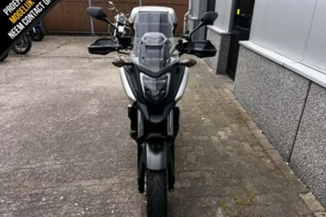 Honda NC750X (2018) thumbnail 4