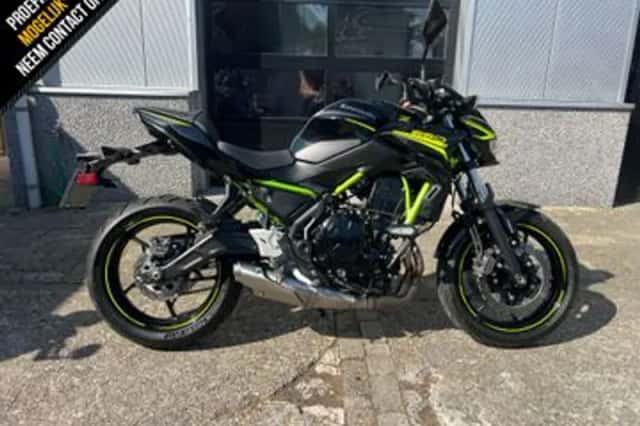 Kawasaki Z650 (2020) thumbnail 1