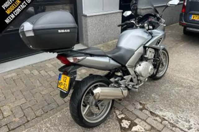 Honda CBF1000 (2009) thumbnail 2