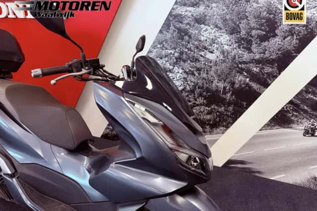 Honda PCX 125 (2021) thumbnail 6
