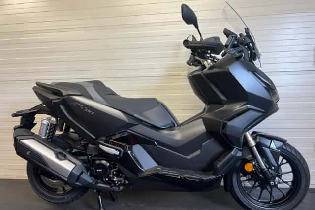 Honda Adv 350 (2026) thumbnail 1