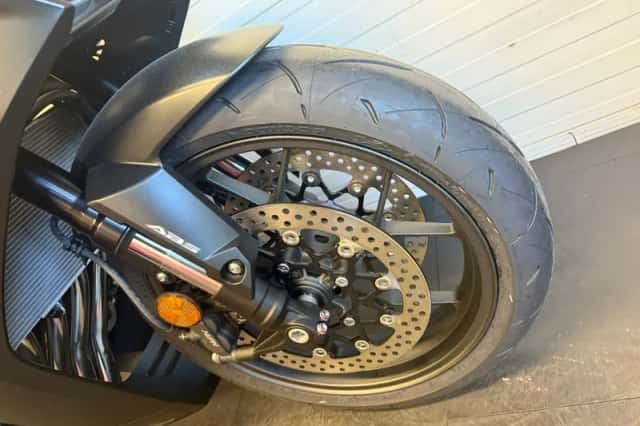 Honda CBR650R (2026) thumbnail 5