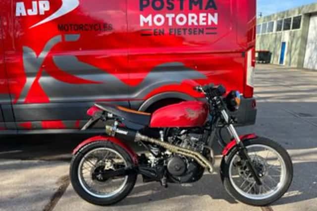 Honda RD09 FX650 (2000) thumbnail 1