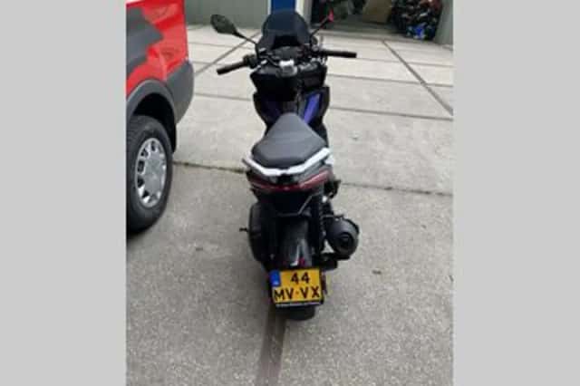 Aprilia SR GT 200 (2022) thumbnail 4