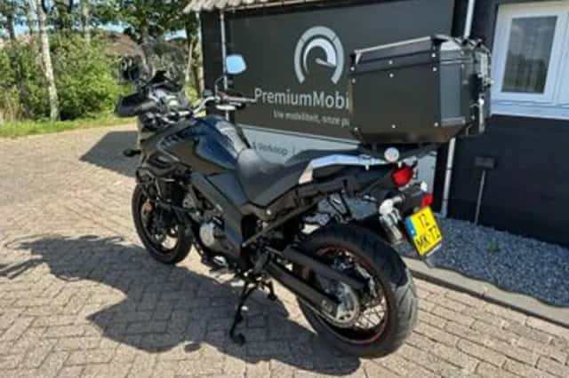 Suzuki V-Strom 650 (2019) thumbnail 5