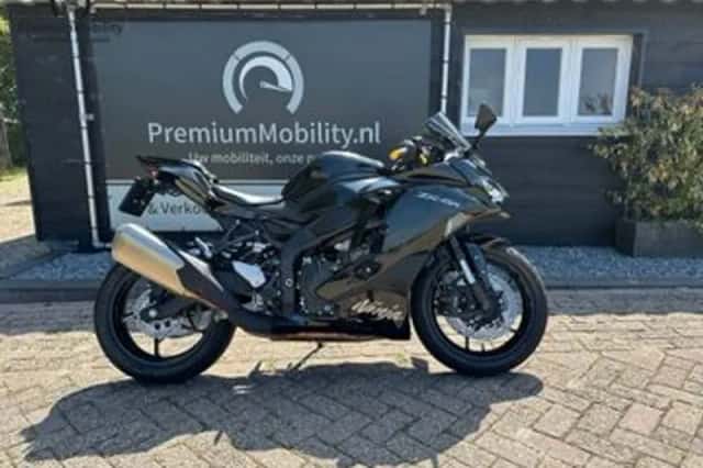 Kawasaki Ninja (2025) thumbnail 2