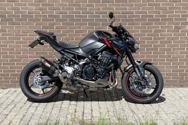 Kawasaki Z900 (2023) thumbnail 2