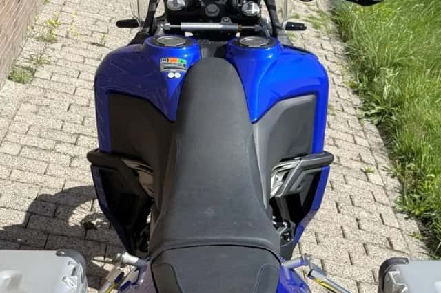 Yamaha Tenere 700 WORLD RAID (2025) thumbnail 6
