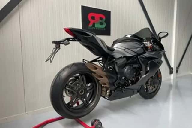 MV Agusta F3 (2025) thumbnail 3