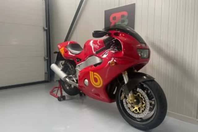 Bimota YB 9 SR (1996) thumbnail 2