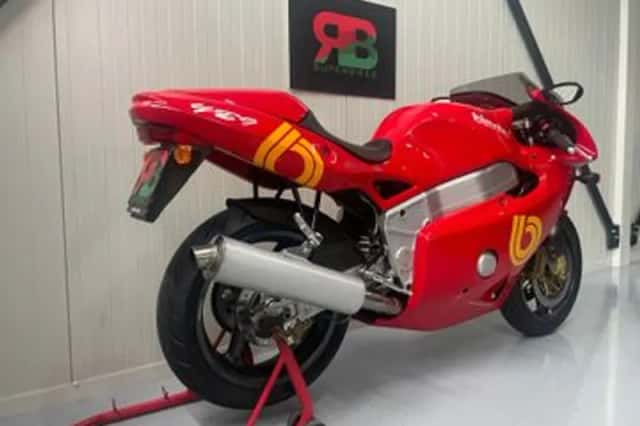 Bimota YB 9 SR (1996) thumbnail 3