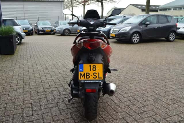 Kymco Super8 7B-01 (2012) thumbnail 4