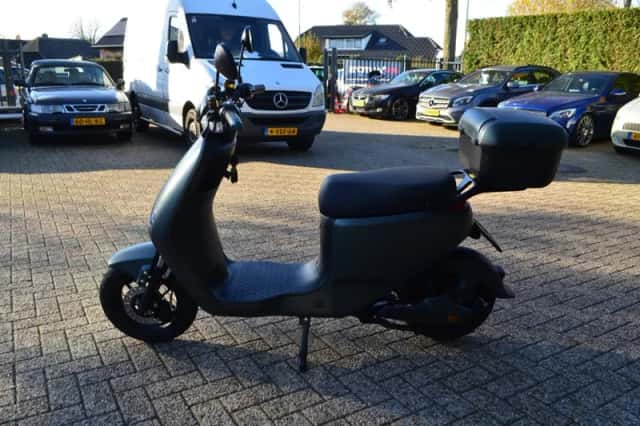 Senzo Bromscooter Balance (2024) thumbnail 3