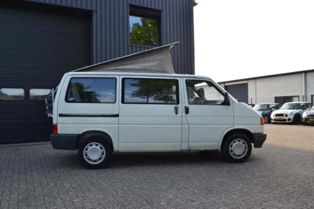 Volkswagen Multivan (1992) thumbnail 5