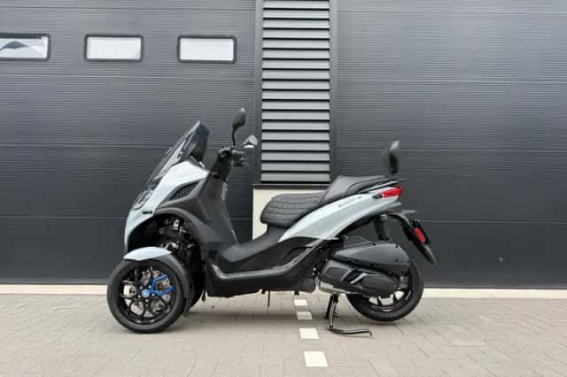 Piaggio Scooter 310 MP3 HPE Sport full optie (2025) thumbnail 2