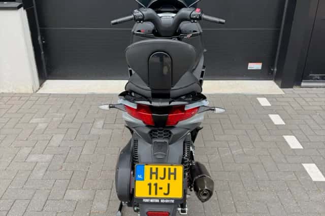 Piaggio Scooter 310 MP3 HPE Sport full optie (2025) thumbnail 4