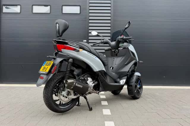 Piaggio Scooter 310 MP3 HPE Sport full optie (2025) thumbnail 5