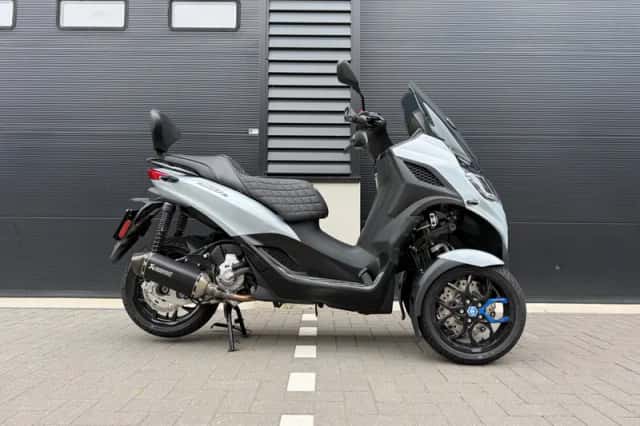 Piaggio Scooter 310 MP3 HPE Sport full optie (2025) thumbnail 6