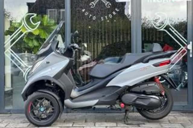 Piaggio MP3 (2019) thumbnail 1